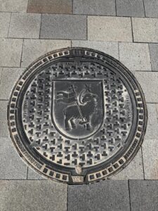 Instalace kanalizačních poklopů pro město Trenčín 2026